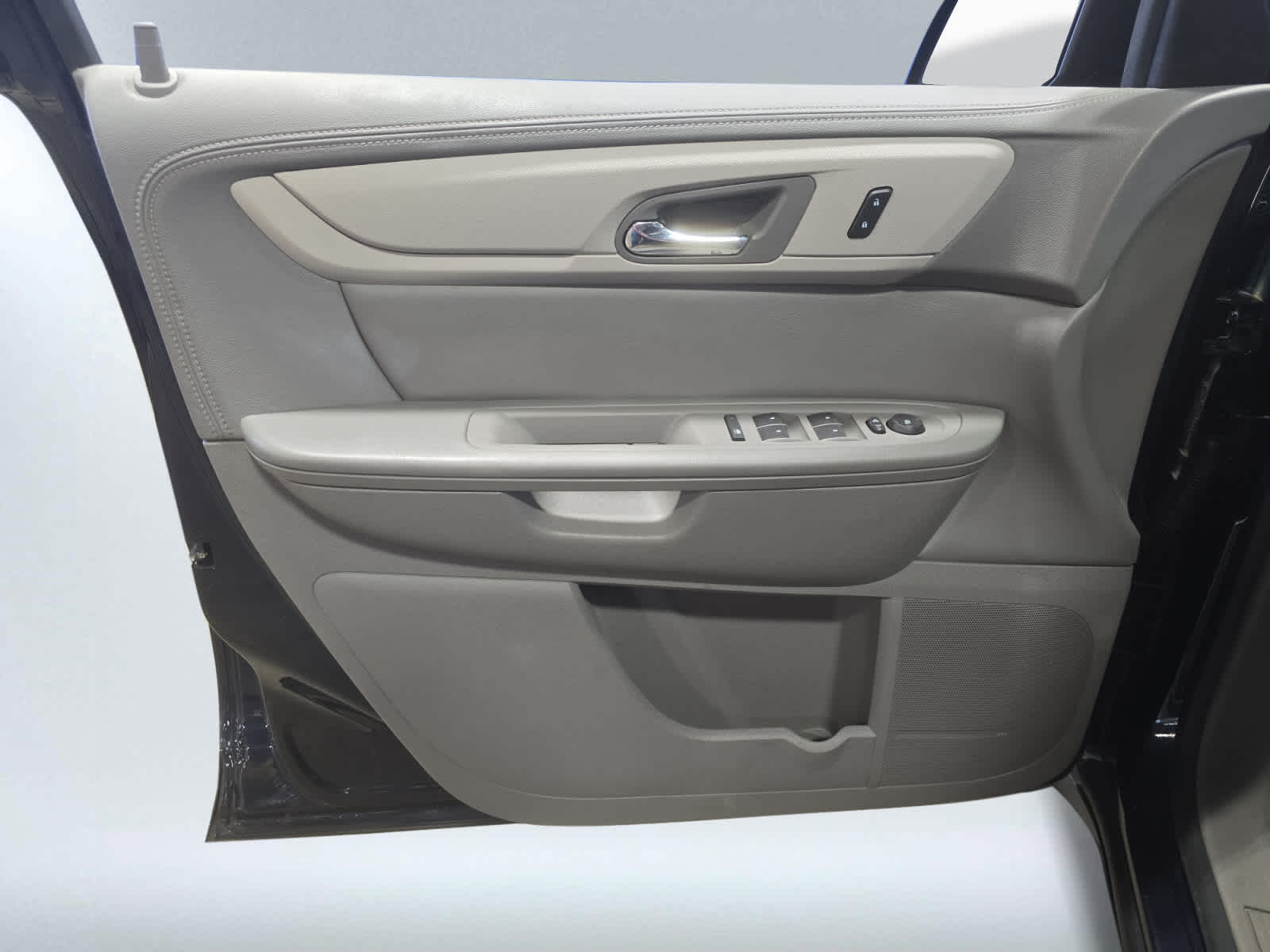 used 2017 Chevrolet Traverse car, priced at $14,788