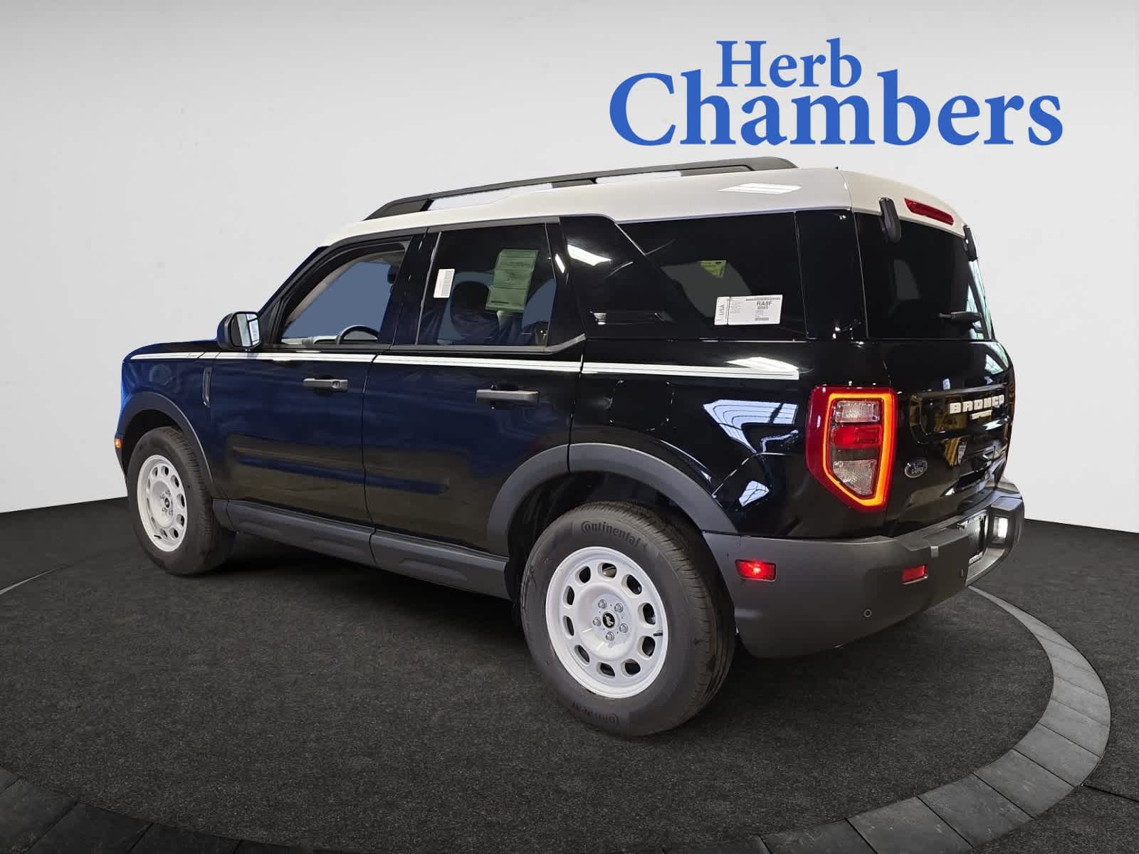 new 2025 Ford Bronco Sport car, priced at $35,319