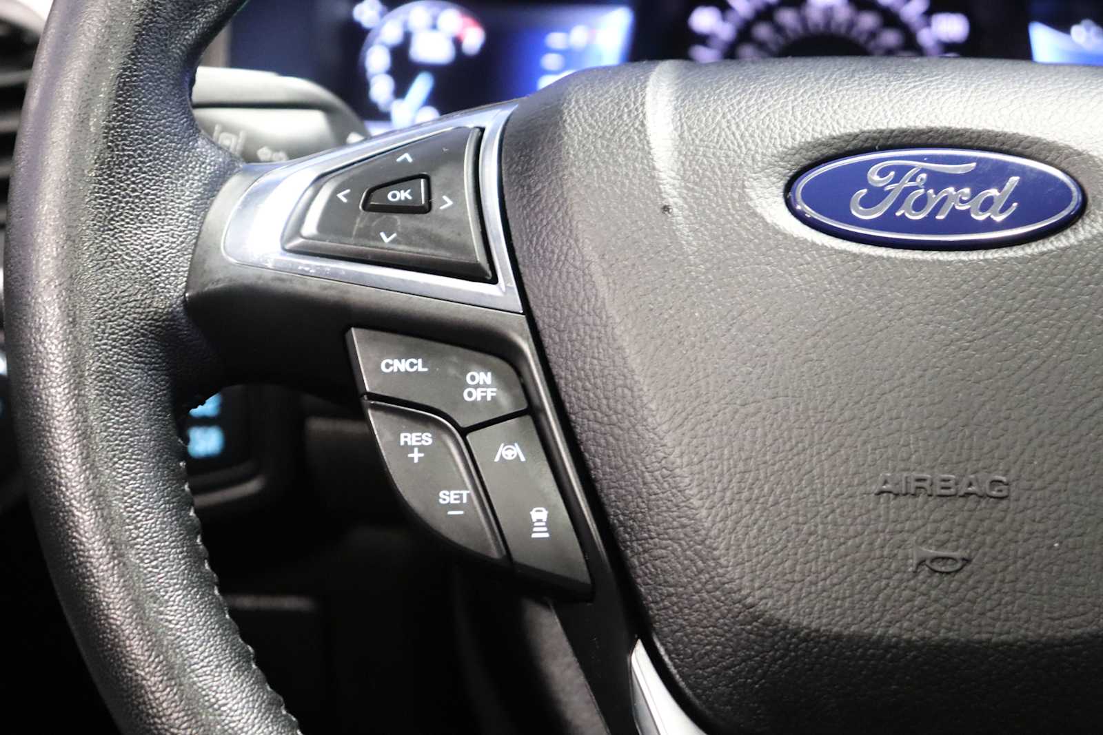 used 2022 Ford Edge car, priced at $26,987