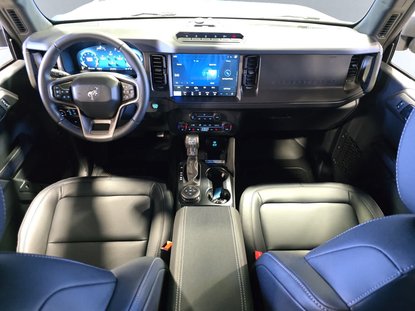 new 2025 Ford Bronco car, priced at $60,306