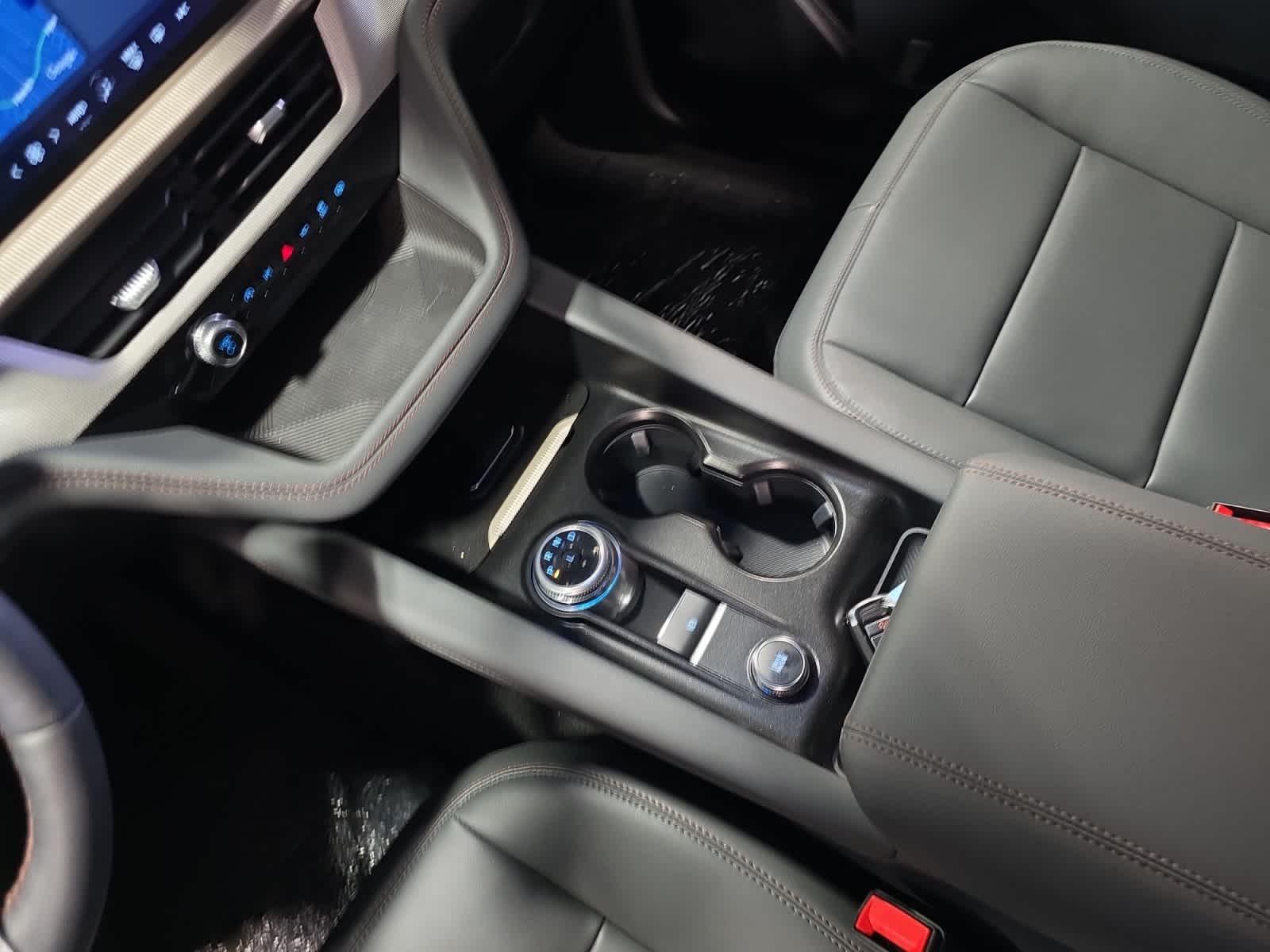 new 2025 Ford Explorer car, priced at $44,850