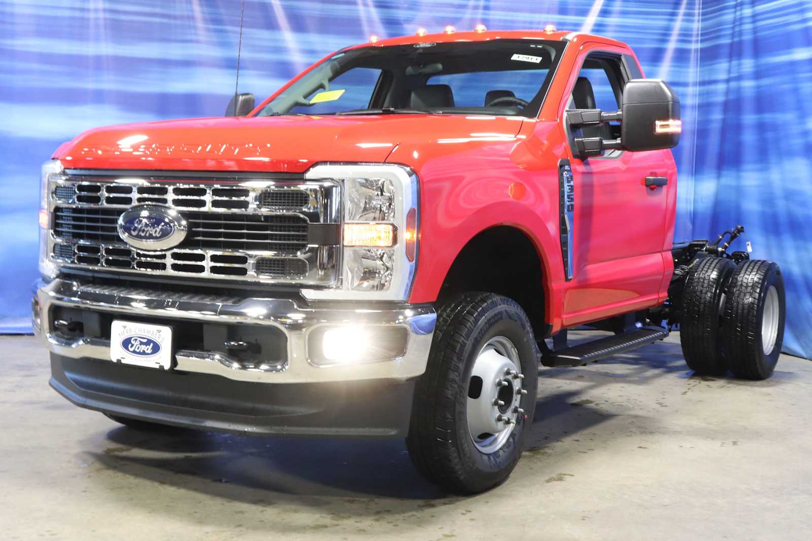 new 2024 Ford Super Duty F-350 DRW Chassis car, priced at $53,698