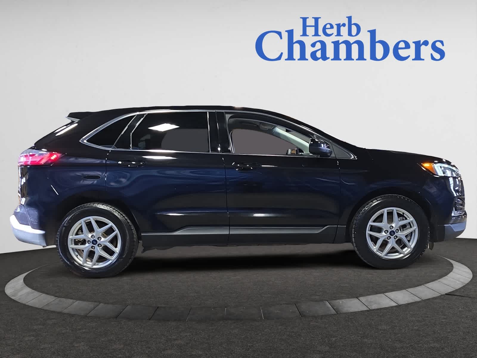 used 2022 Ford Edge car, priced at $26,888