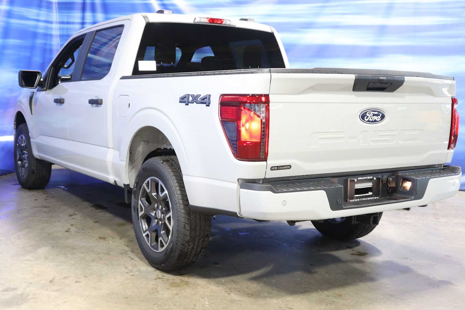 new 2024 Ford F-150 car, priced at $50,177