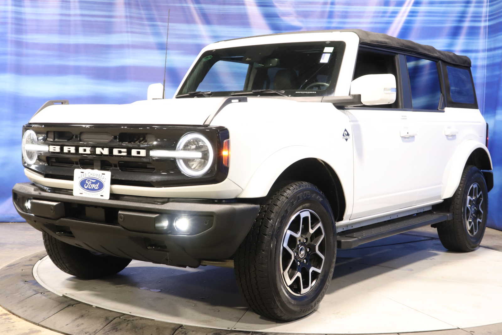 used 2022 Ford Bronco car, priced at $49,998