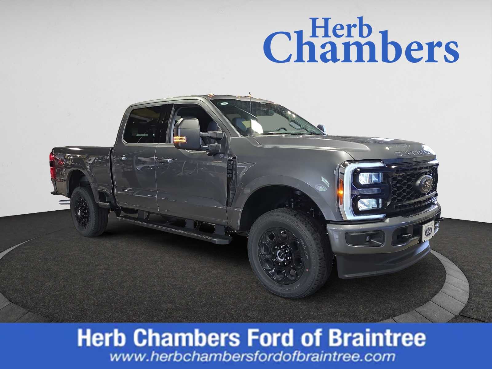 new 2025 Ford Super Duty F-350 SRW car, priced at $70,255