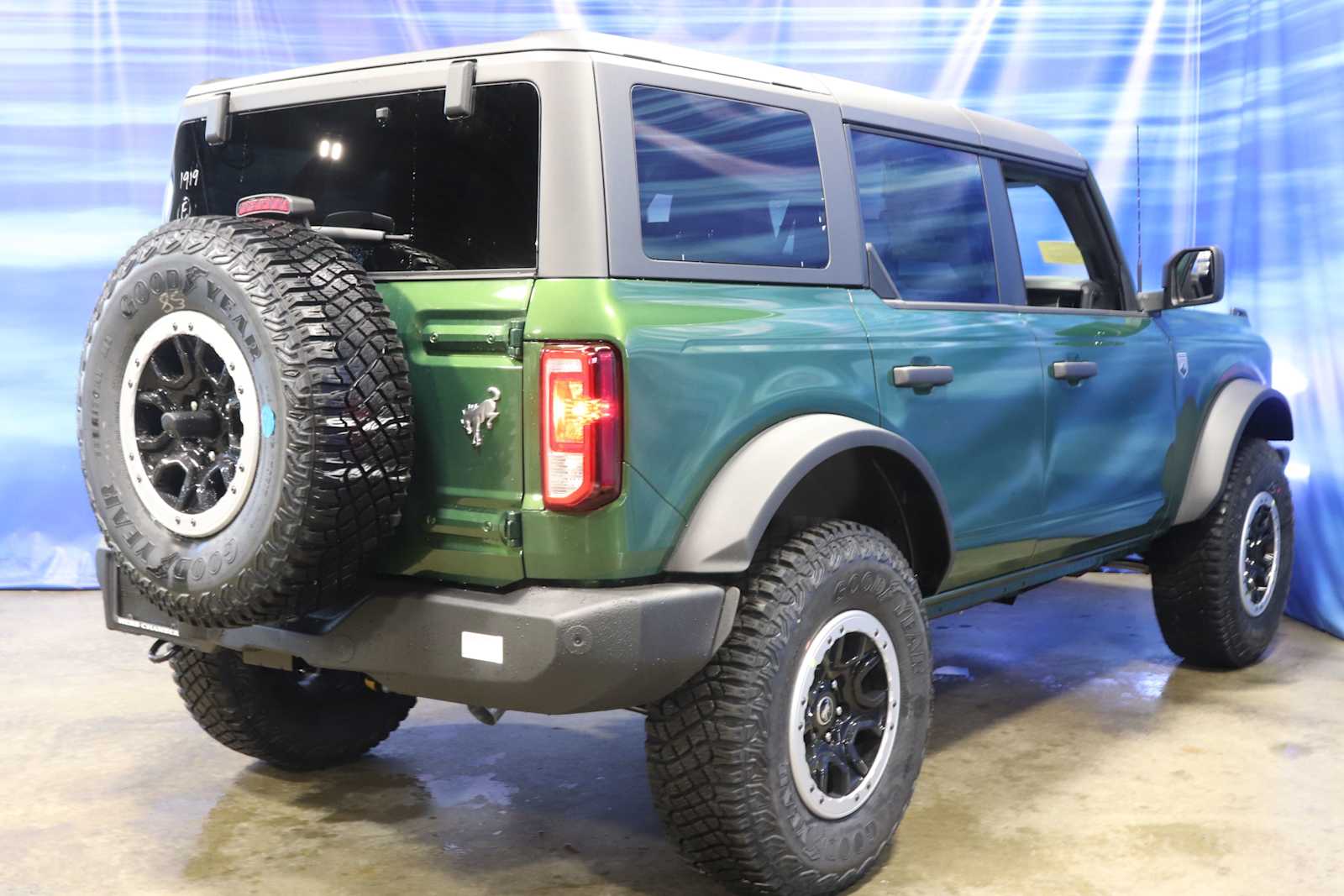 new 2024 Ford Bronco car, priced at $53,130