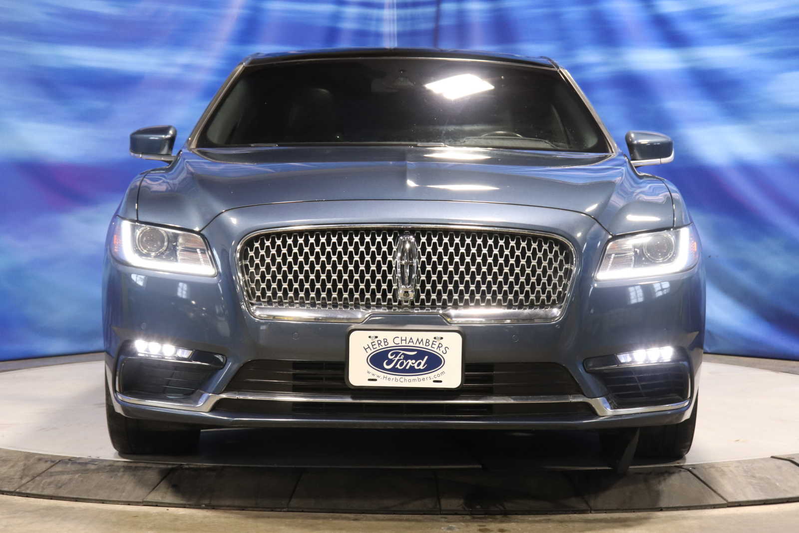 used 2019 Lincoln Continental car, priced at $30,998