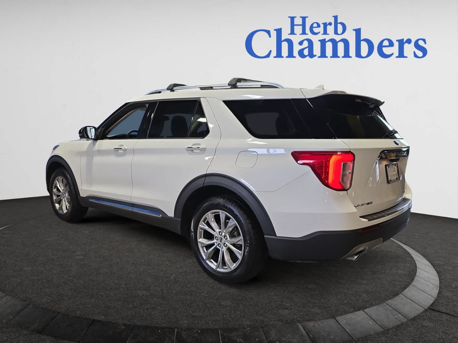 used 2020 Ford Explorer car, priced at $25,678