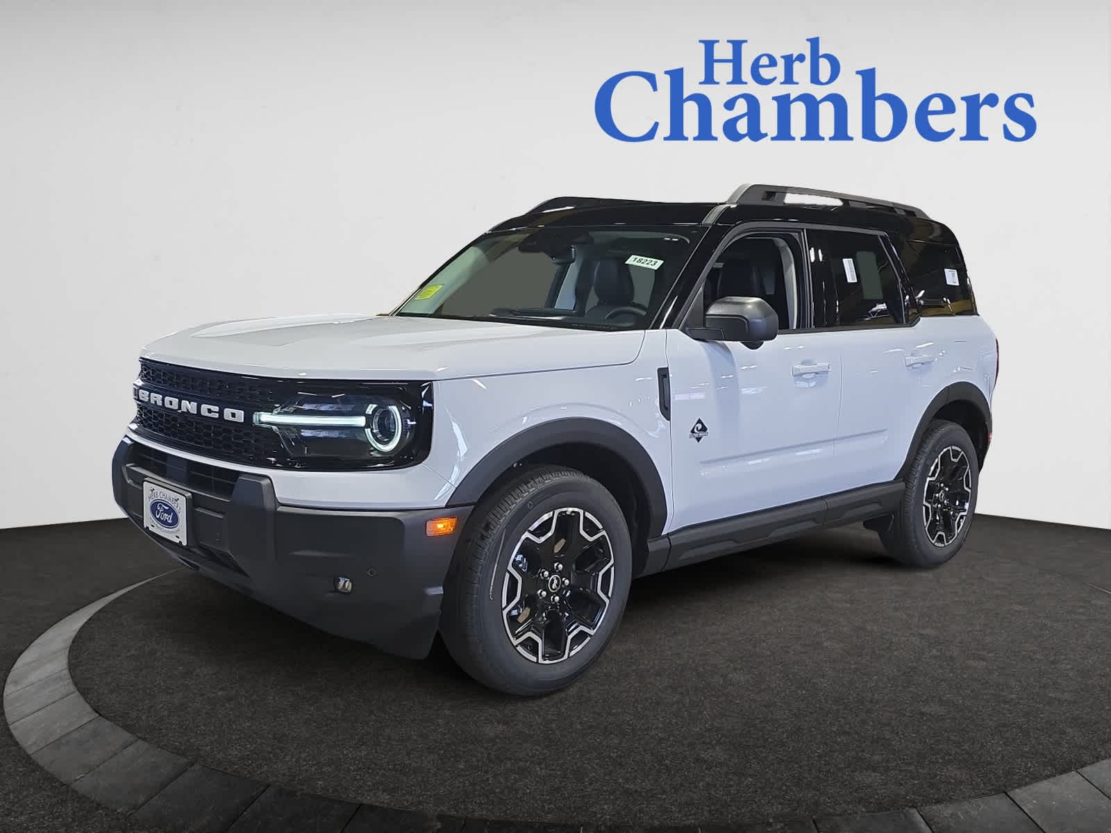 new 2025 Ford Bronco Sport car, priced at $39,653
