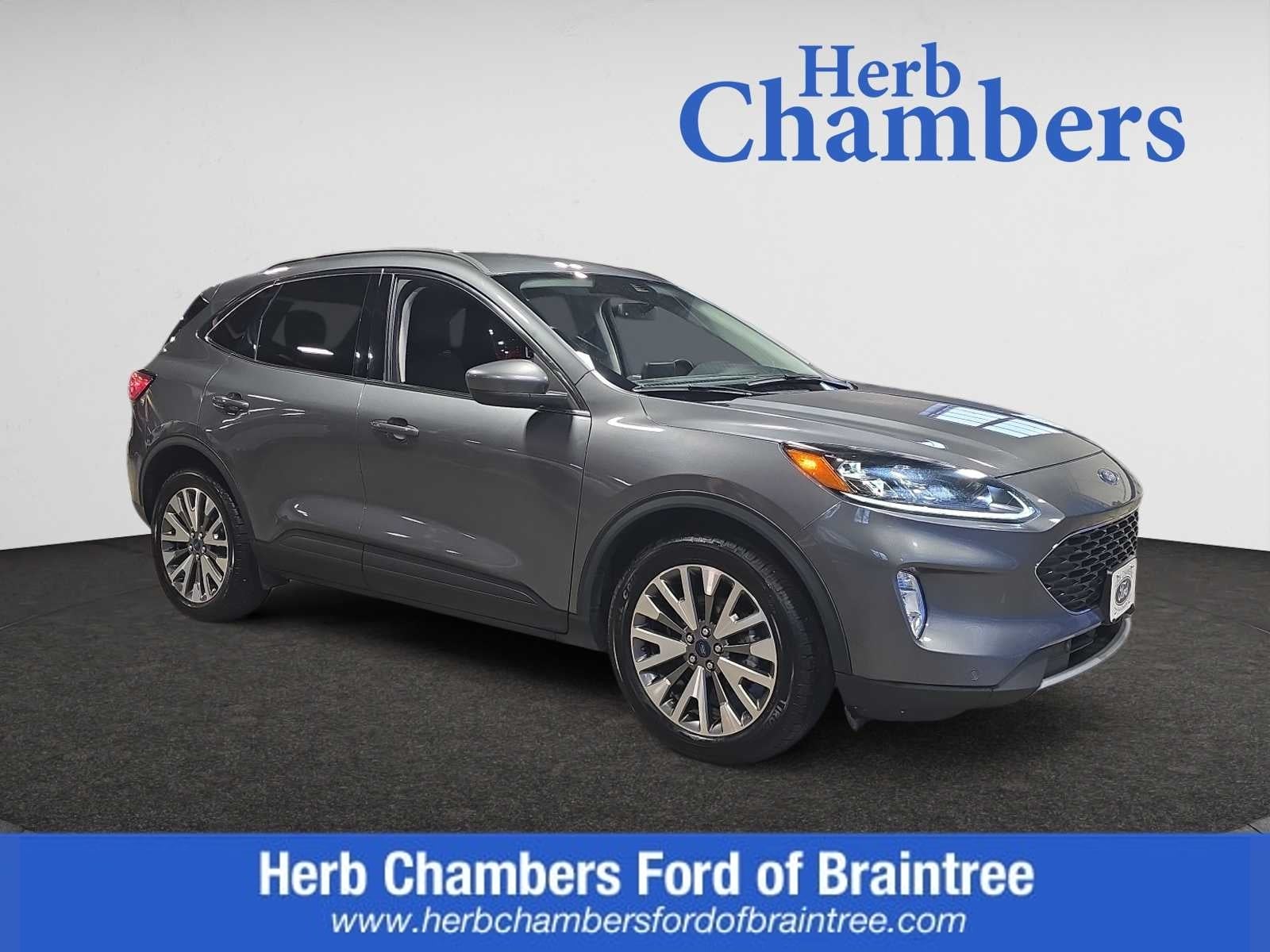 used 2022 Ford Escape car, priced at $24,968