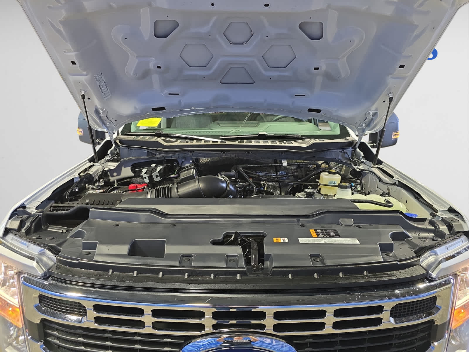 new 2025 Ford Super Duty F-250 SRW car, priced at $55,610