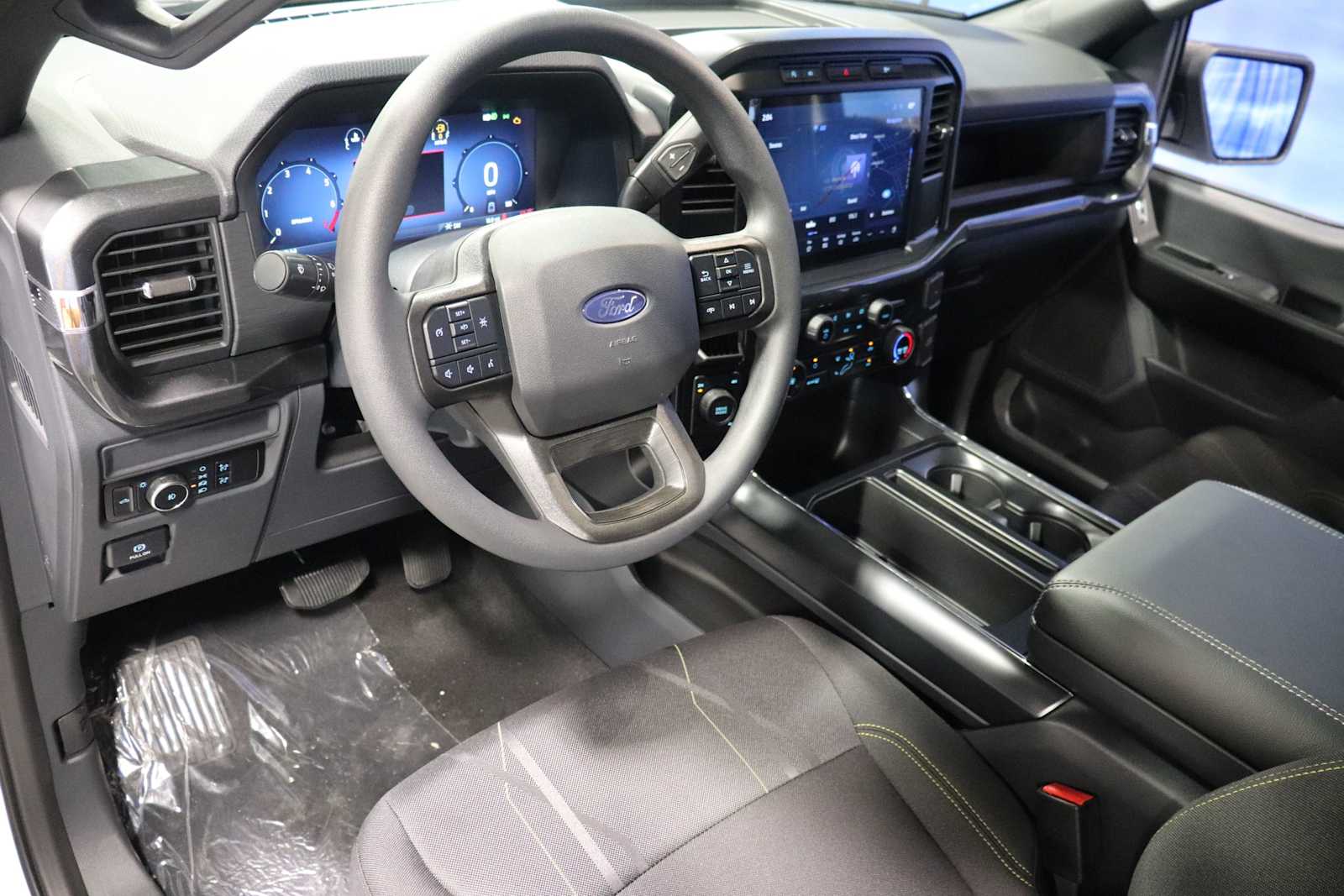 new 2024 Ford F-150 car, priced at $51,379