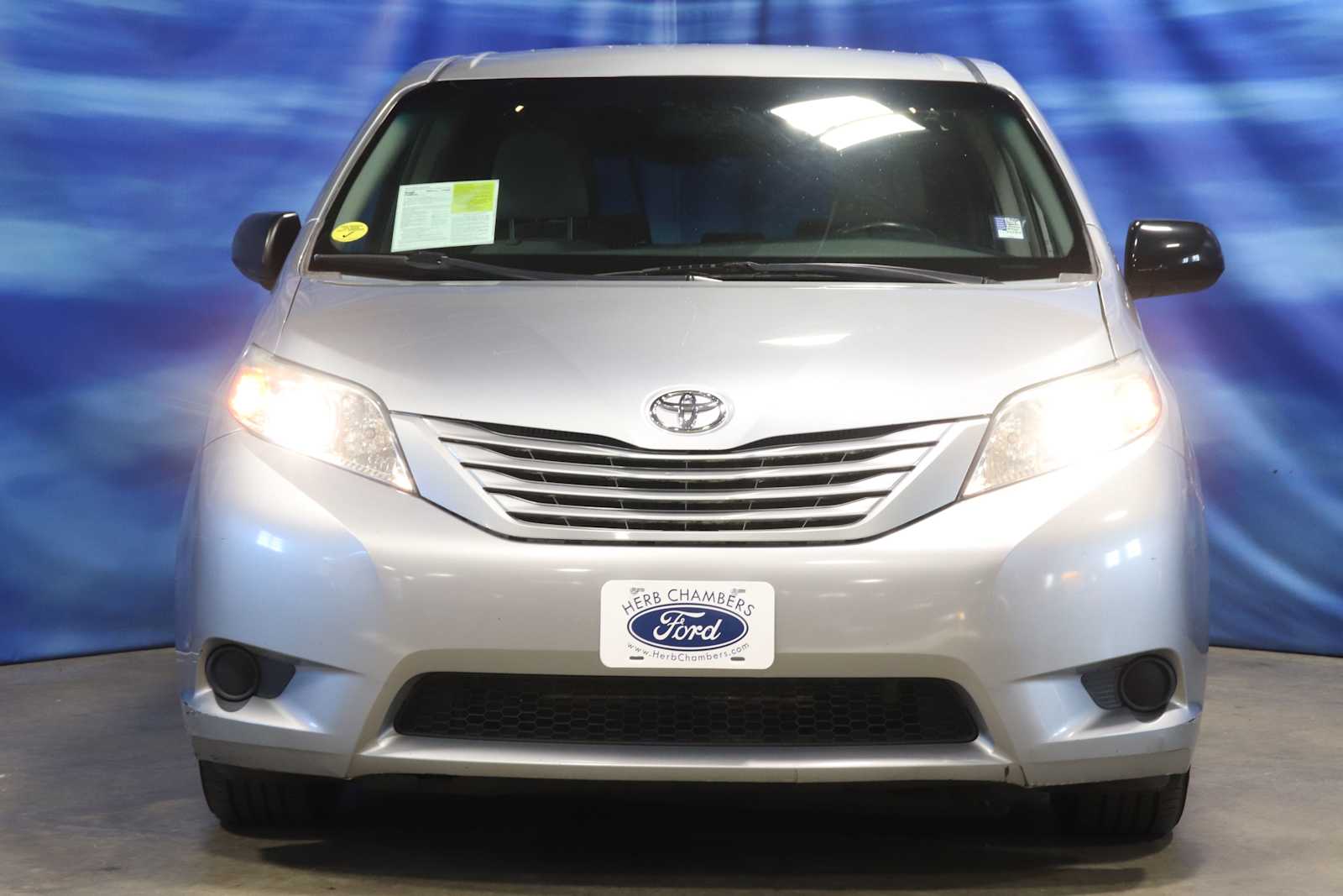 used 2015 Toyota Sienna car, priced at $12,998