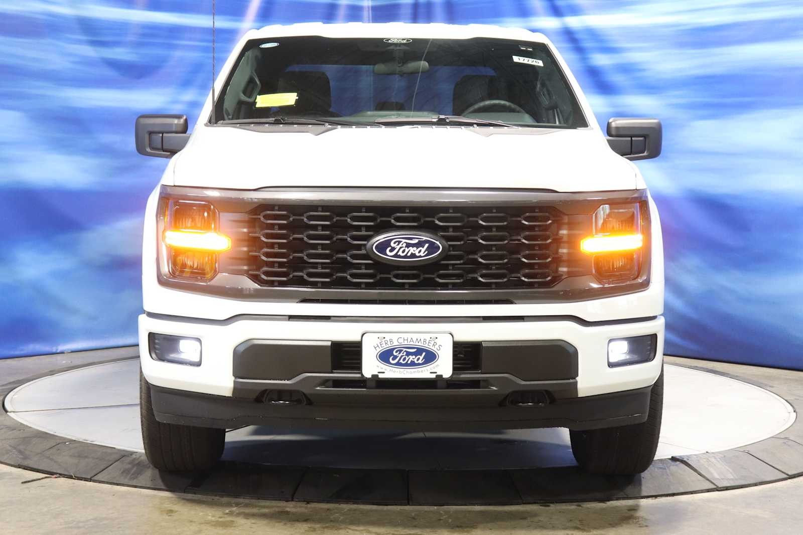 new 2024 Ford F-150 car, priced at $51,379