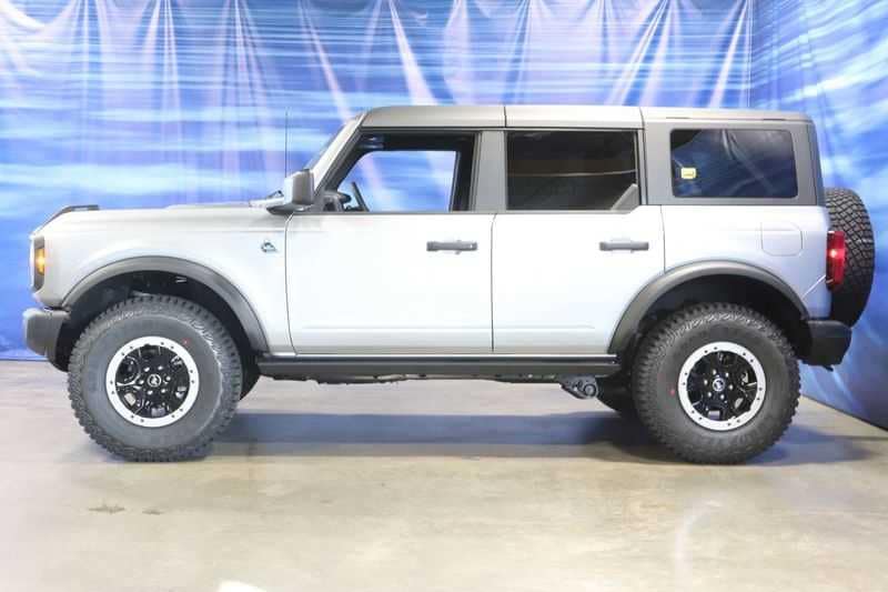 new 2024 Ford Bronco car, priced at $56,238