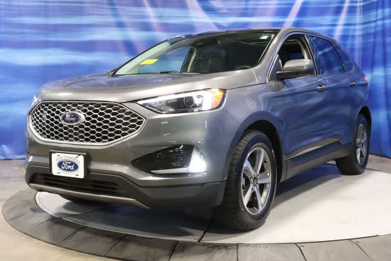 new 2024 Ford Edge car, priced at $44,100