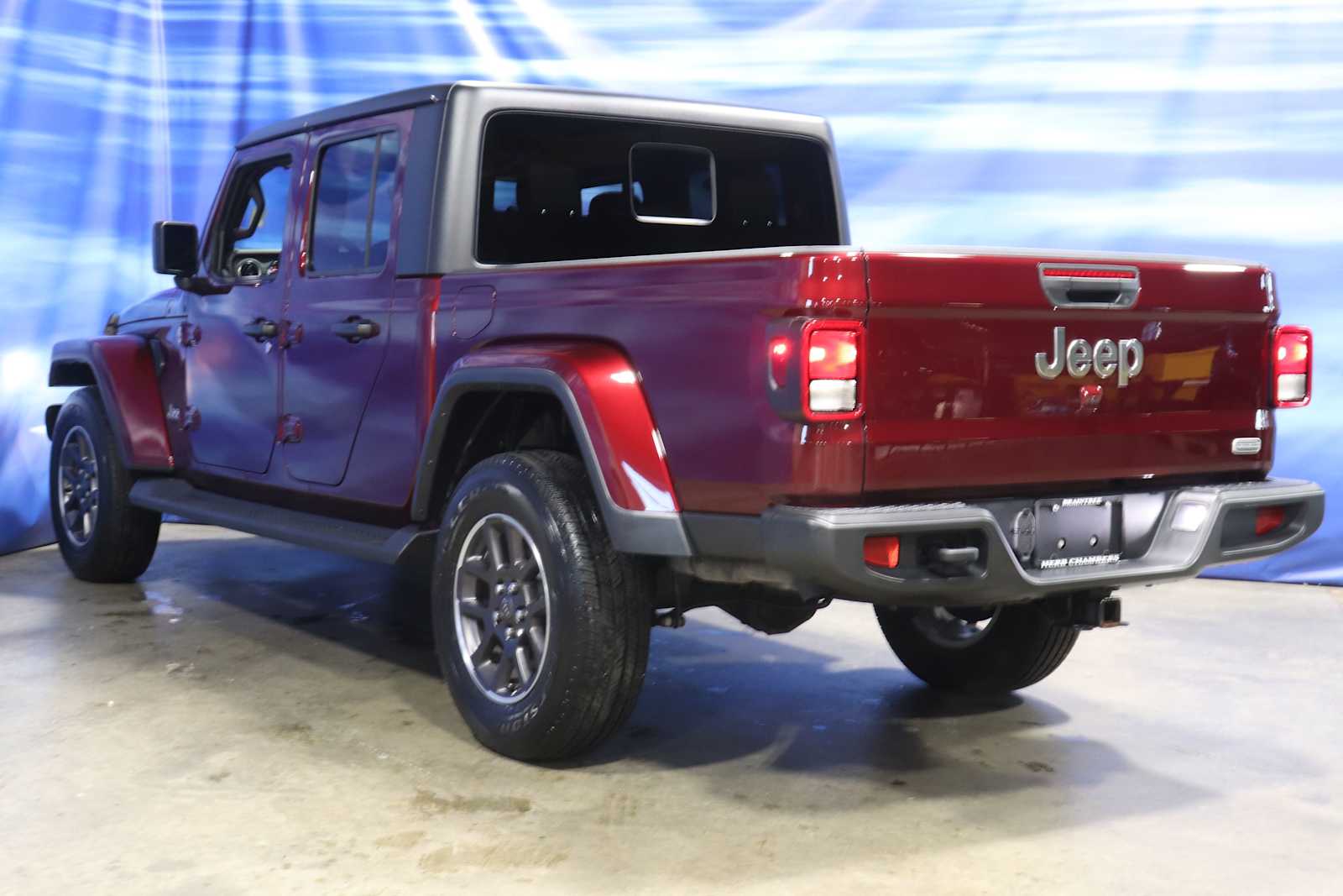 used 2021 Jeep Gladiator car, priced at $40,998