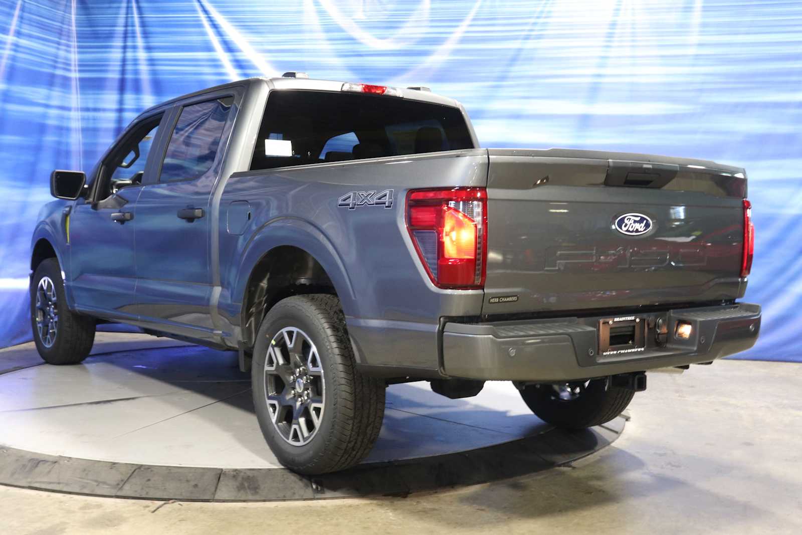 new 2024 Ford F-150 car, priced at $52,210