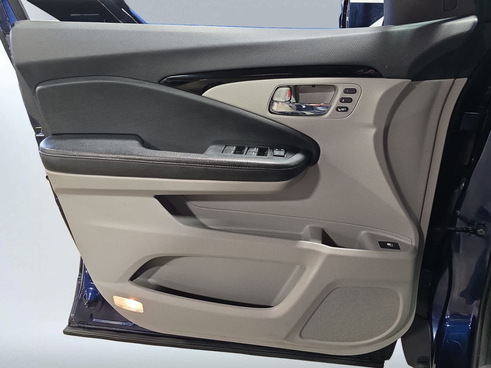 used 2019 Honda Ridgeline car, priced at $27,998