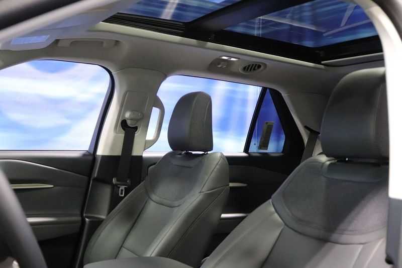 new 2025 Ford Explorer car, priced at $47,969