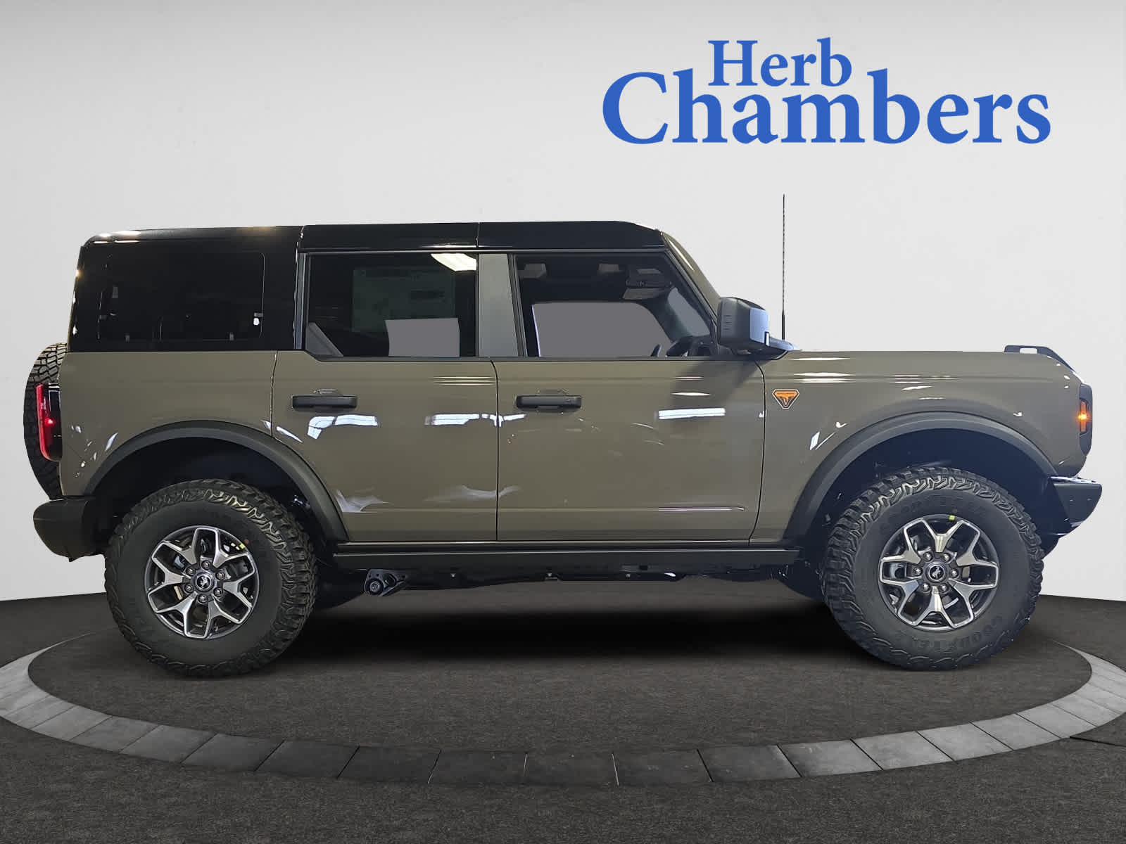 new 2025 Ford Bronco car, priced at $57,453