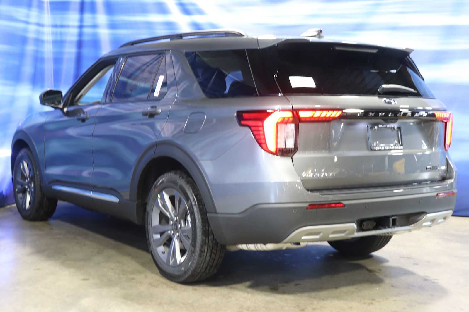 new 2025 Ford Explorer car, priced at $47,905