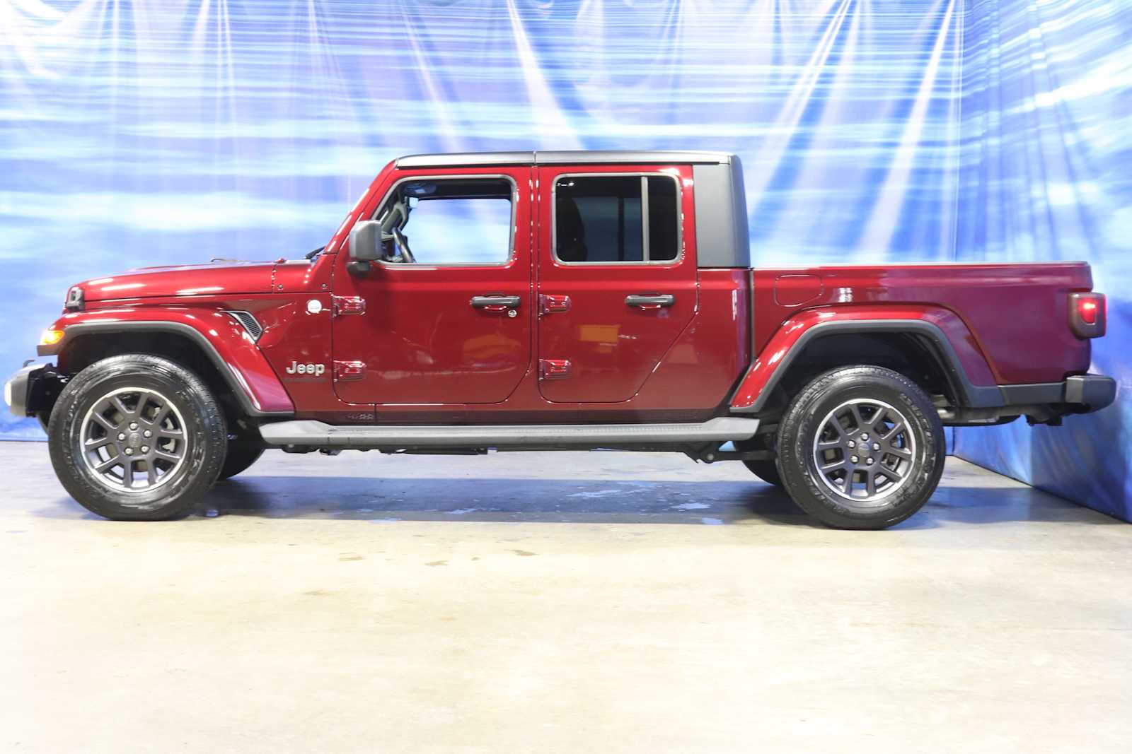 used 2021 Jeep Gladiator car, priced at $40,998