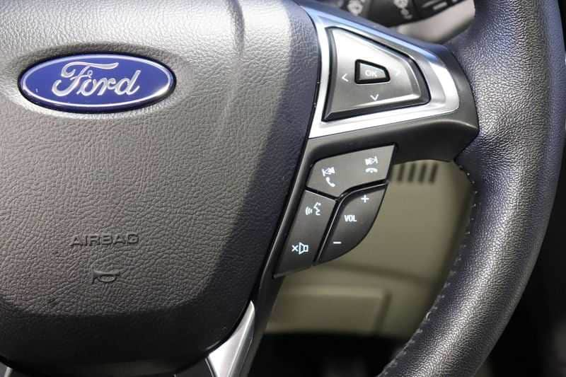 used 2021 Ford Edge car, priced at $30,998