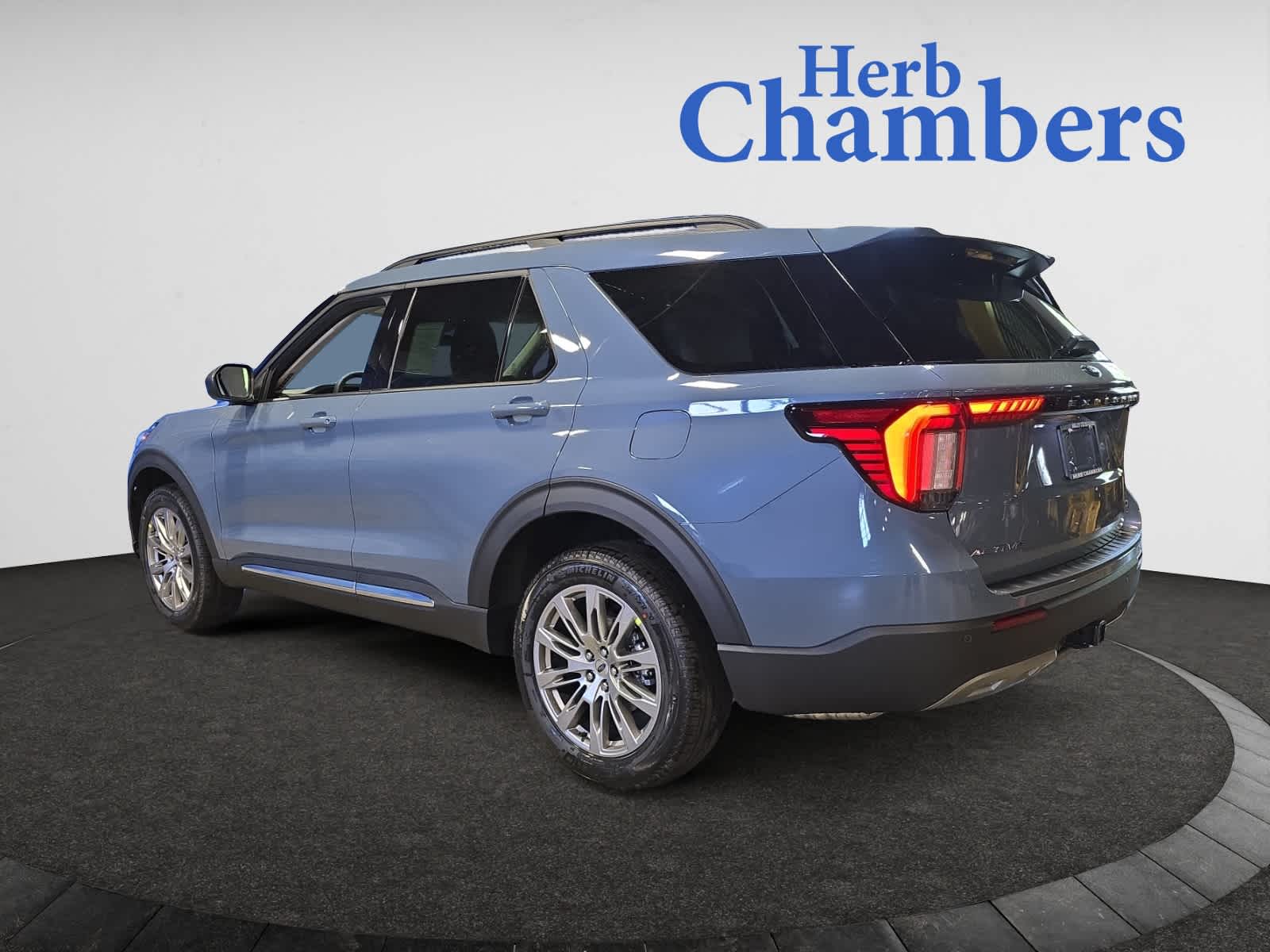 new 2025 Ford Explorer car, priced at $45,135