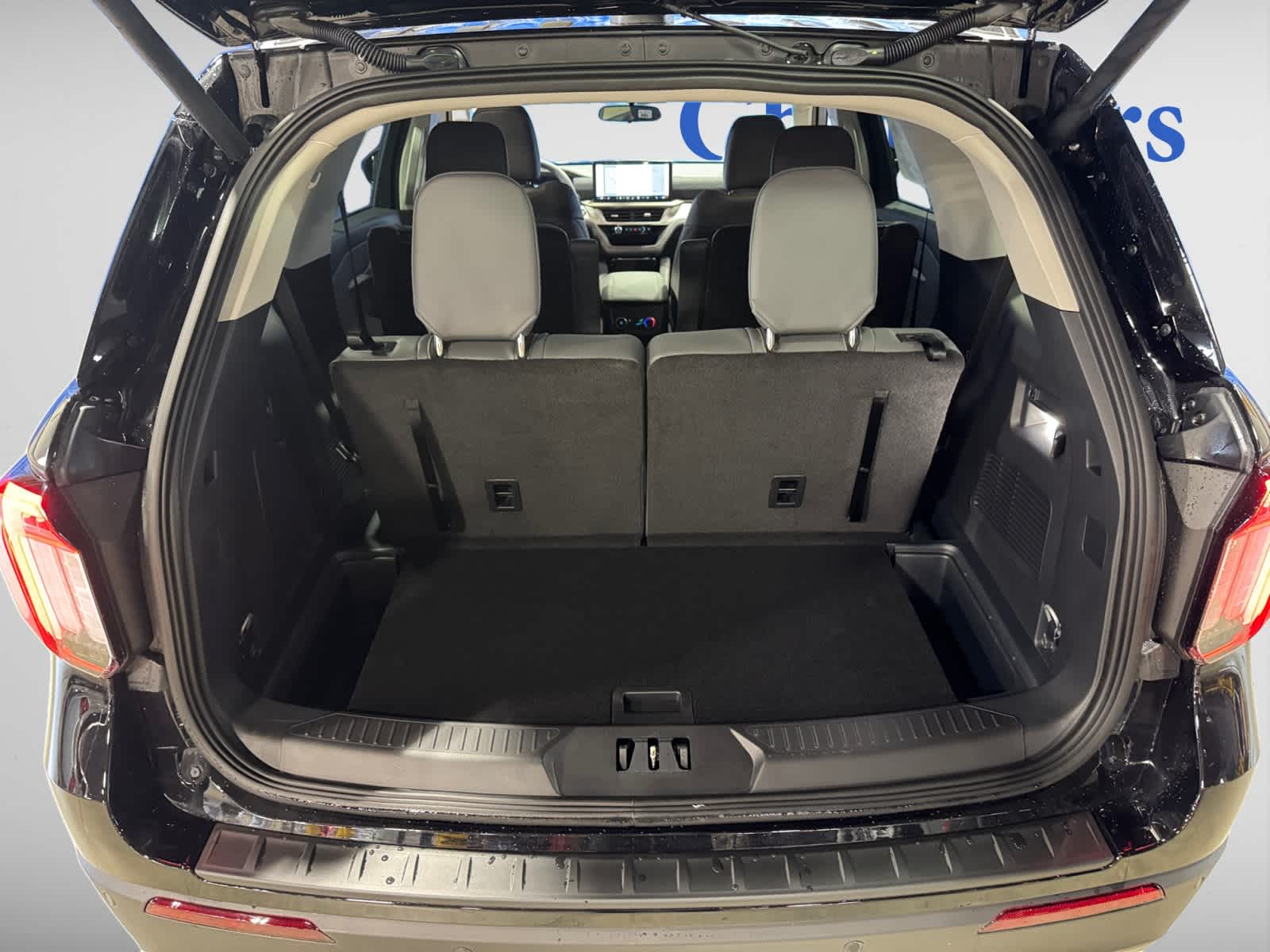 new 2025 Ford Explorer car, priced at $44,691