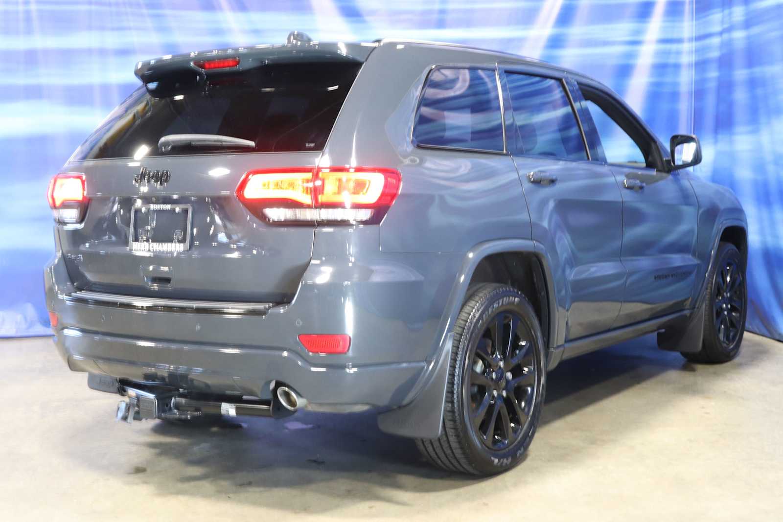 used 2018 Jeep Grand Cherokee car, priced at $17,998