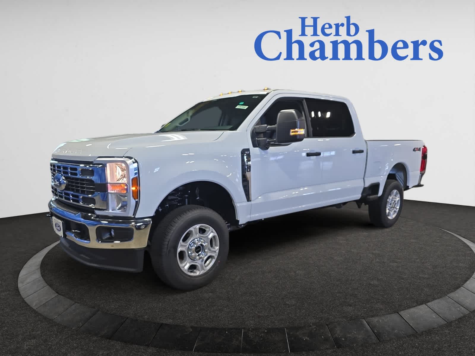 new 2025 Ford Super Duty F-250 SRW car, priced at $61,460