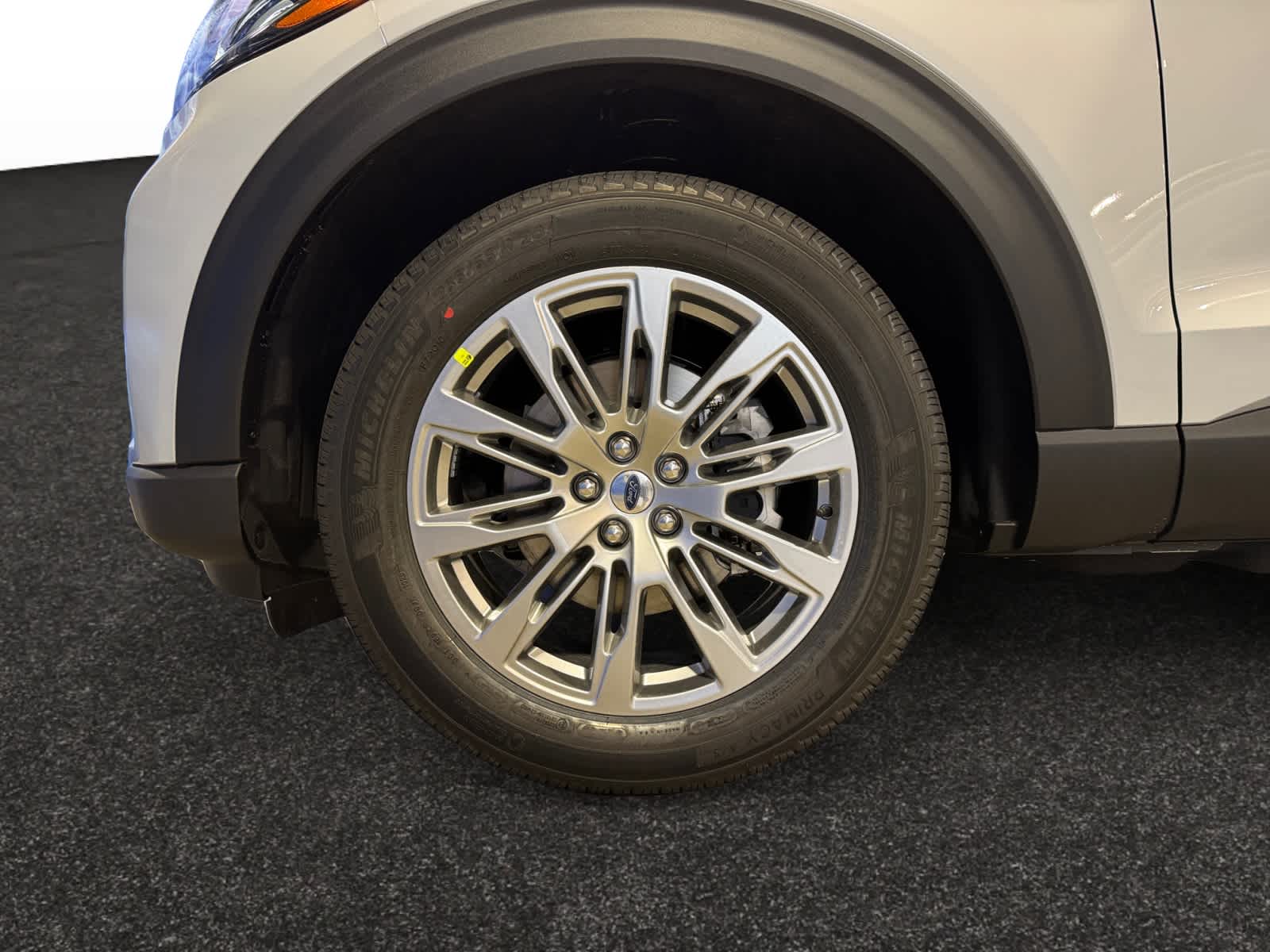 new 2025 Ford Explorer car, priced at $44,691