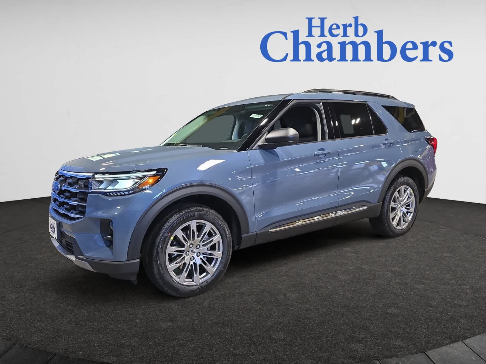 new 2025 Ford Explorer car, priced at $45,135