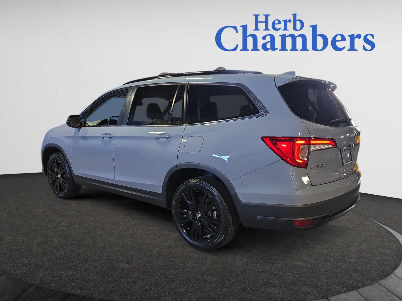 used 2022 Honda Pilot car, priced at $34,487