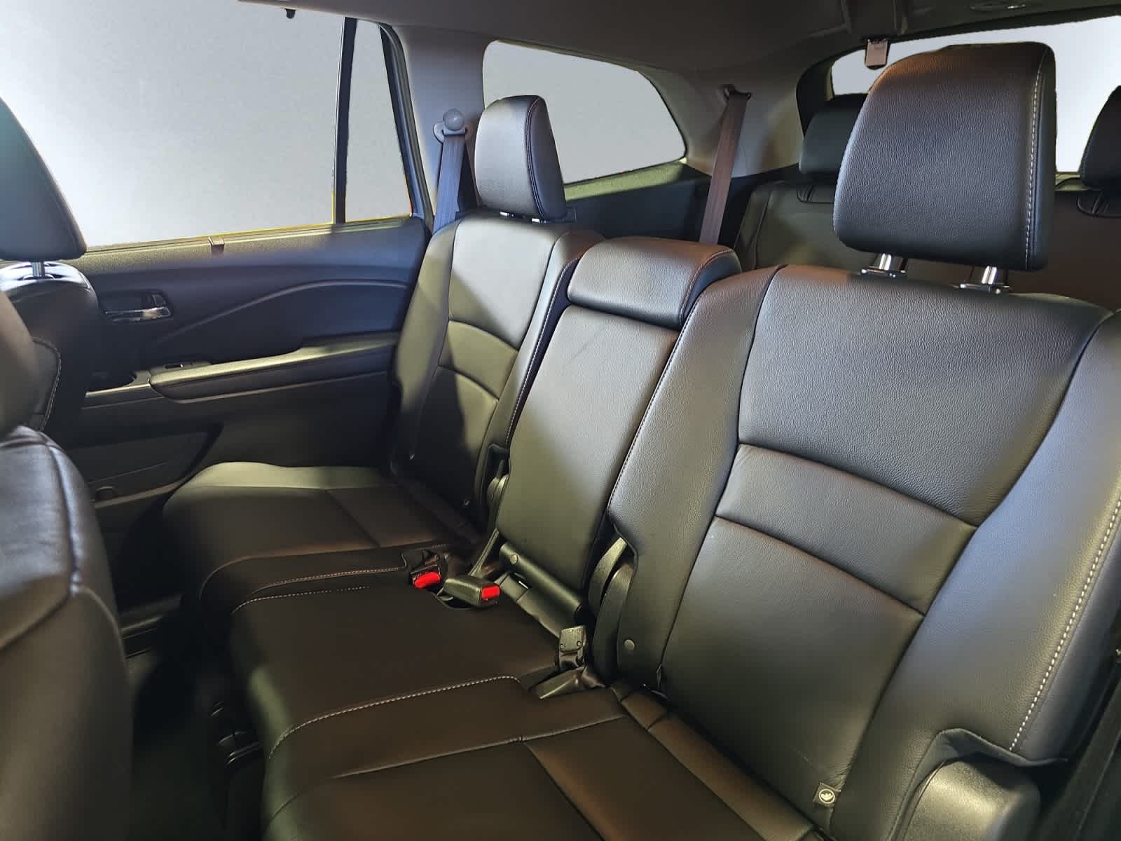 used 2022 Honda Pilot car, priced at $34,487