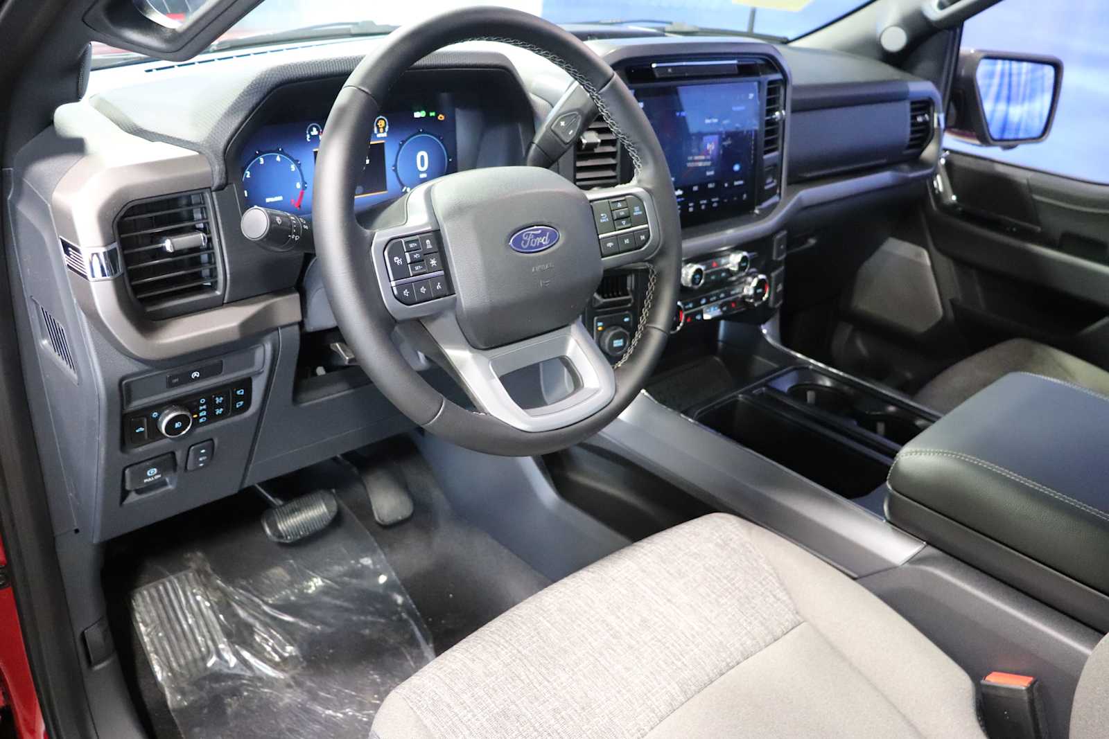 new 2025 Ford F-150 car, priced at $60,501