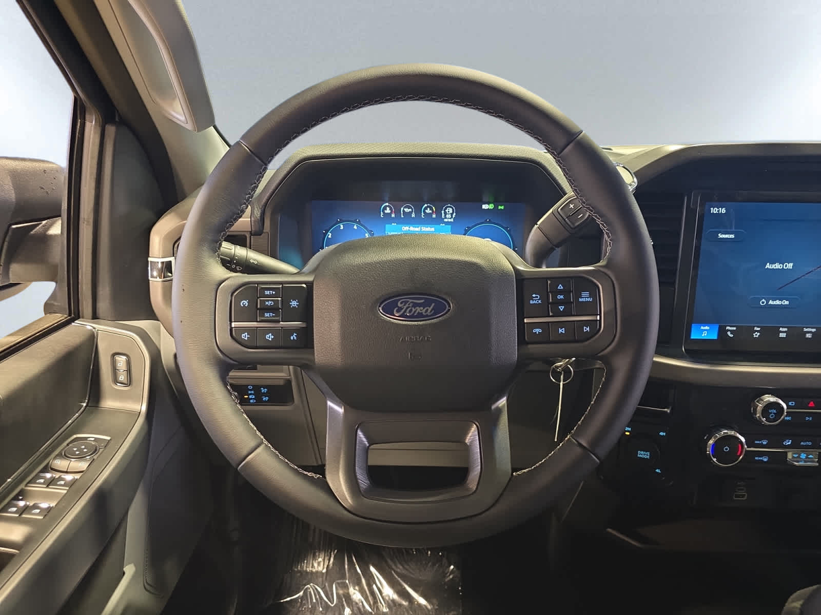new 2025 Ford F-150 car, priced at $50,191