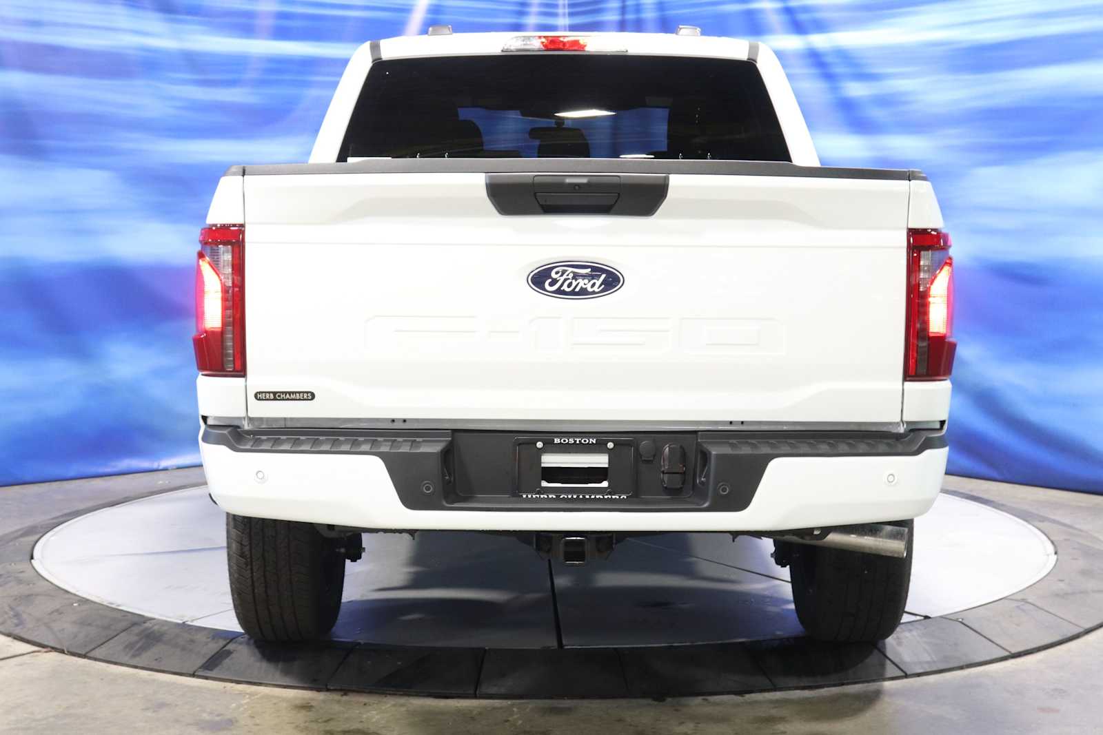 new 2024 Ford F-150 car, priced at $51,379