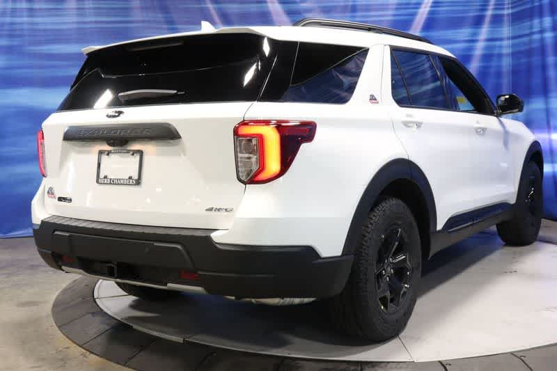 new 2024 Ford Explorer car, priced at $52,097