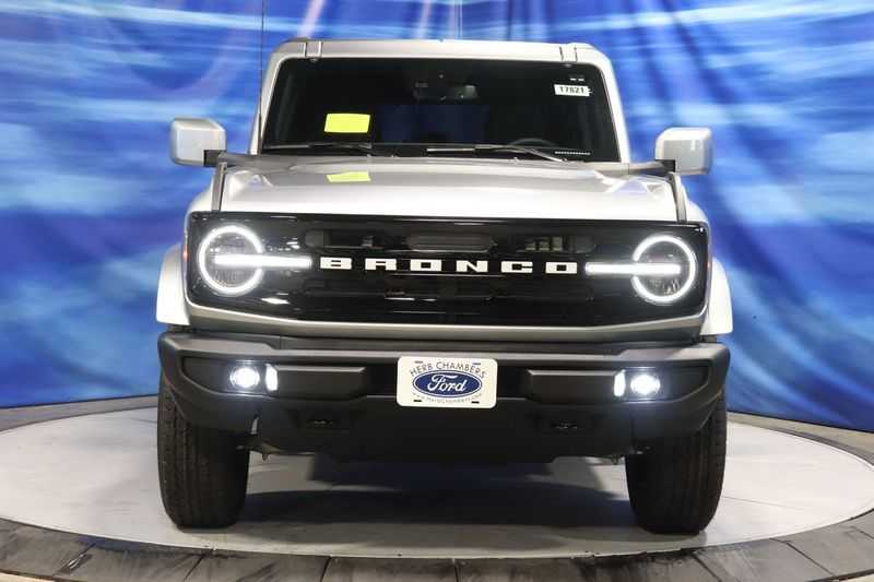 new 2024 Ford Bronco car, priced at $50,919