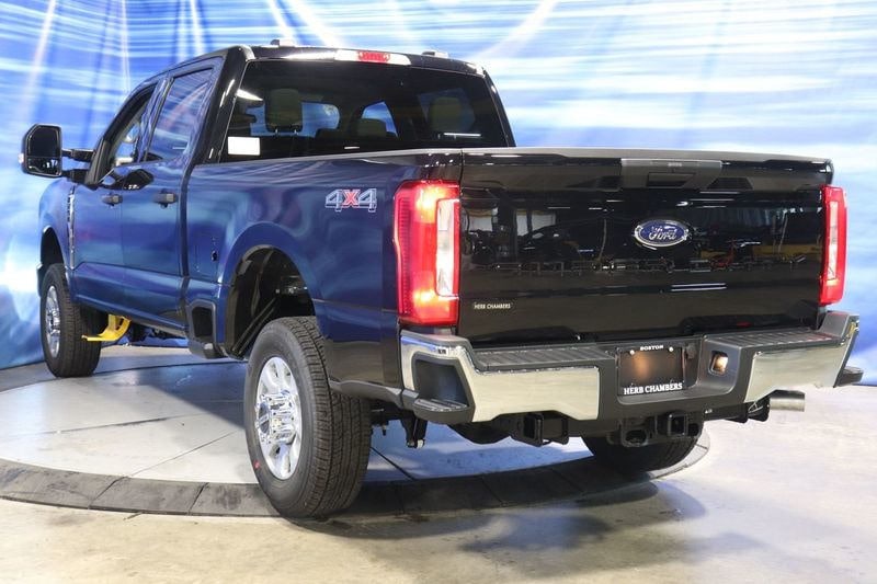 new 2024 Ford Super Duty F-250 SRW car, priced at $57,431