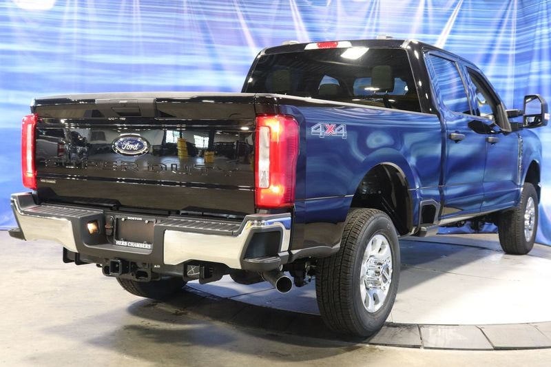 new 2024 Ford Super Duty F-250 SRW car, priced at $57,431