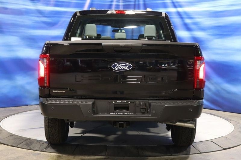 new 2024 Ford F-150 car, priced at $48,260