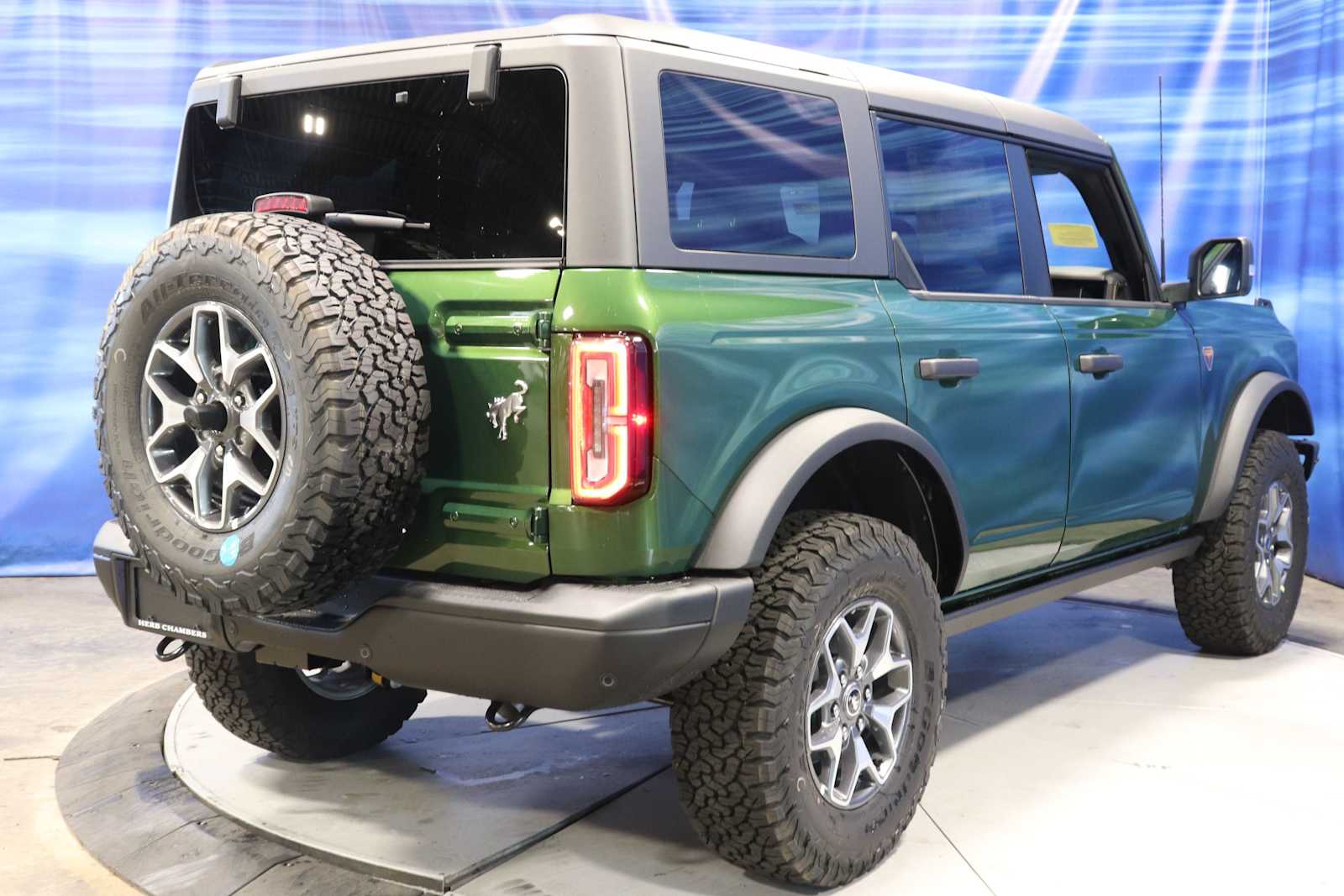 new 2024 Ford Bronco car, priced at $61,828