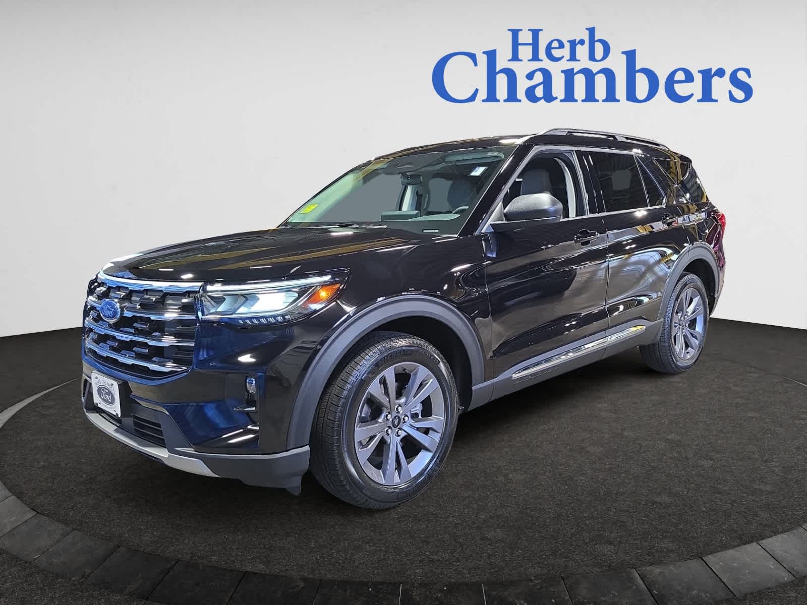 new 2025 Ford Explorer car, priced at $44,703