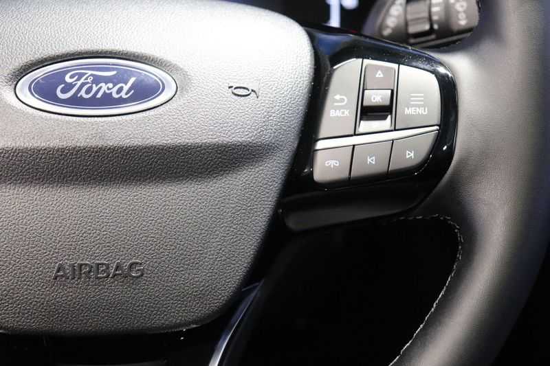 new 2025 Ford Escape car, priced at $39,910