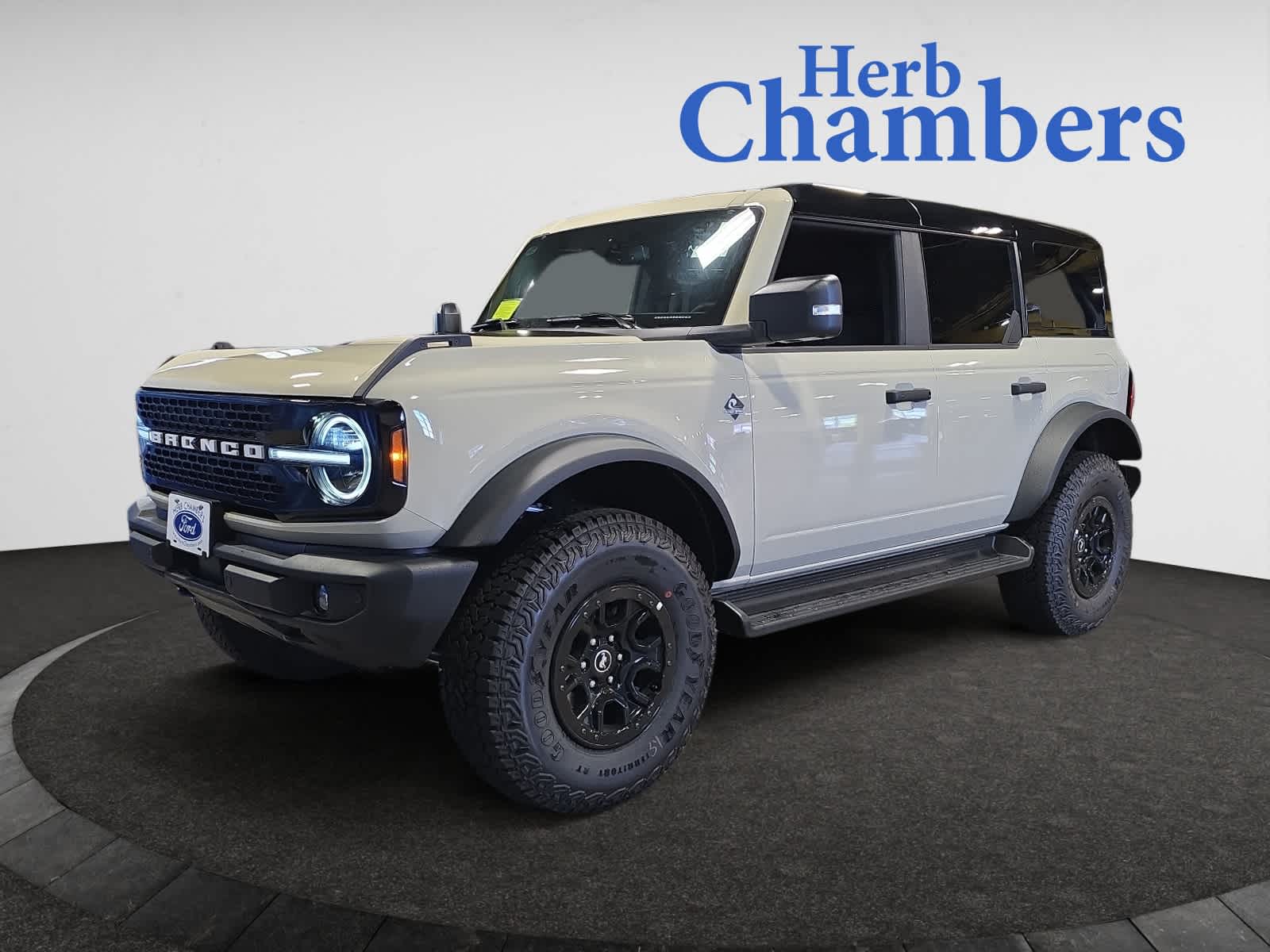 new 2025 Ford Bronco car, priced at $63,921