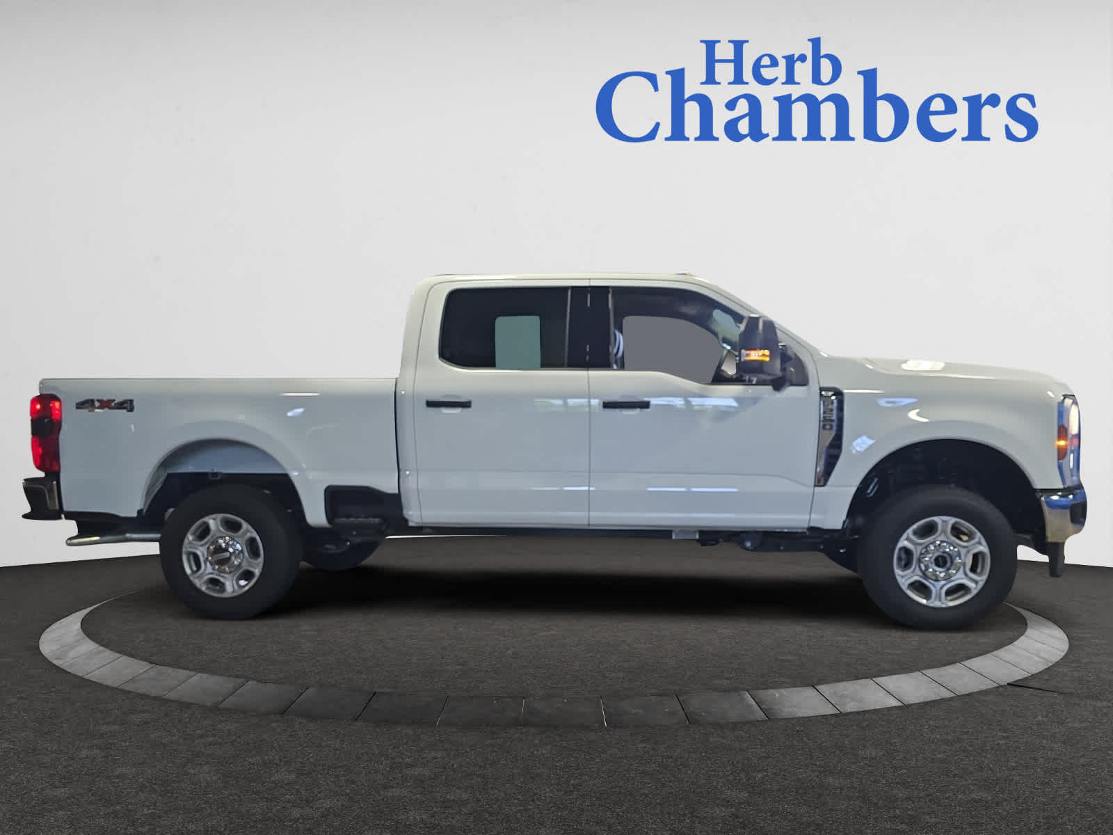 new 2025 Ford Super Duty F-250 SRW car, priced at $61,460
